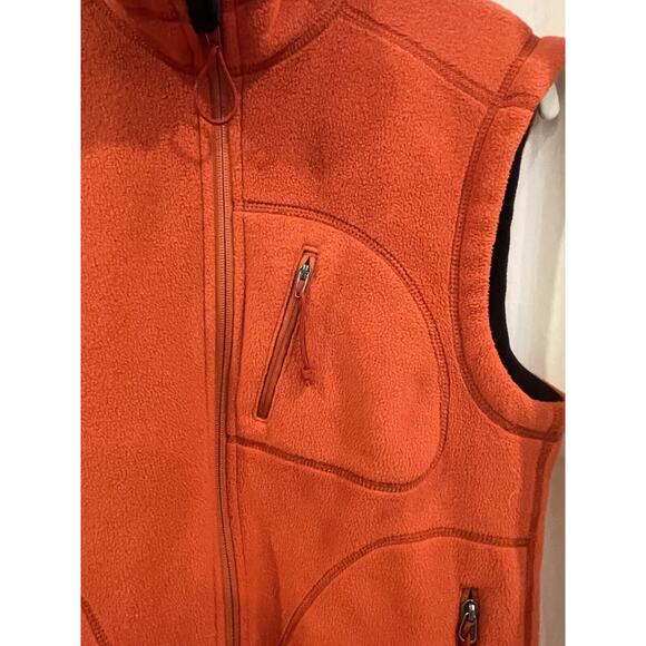 MEC Mountain Equipment Co-Op Zip Up Polartec Fleece Vest • Orange • Small - Picture 2 of 9